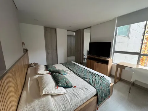 Apartamento En Venta En Loma Los Mesa. Cod V11184