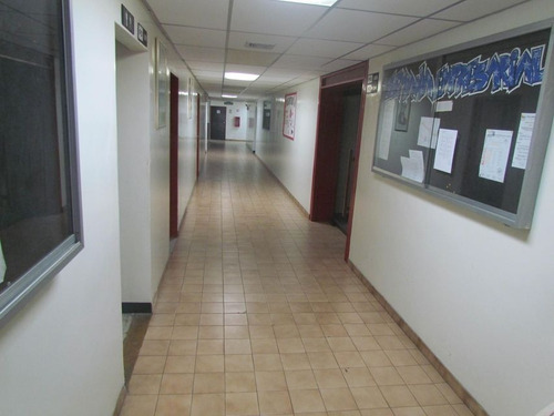 Imagen 6 de 26 de Mls #23-8020 Se Vende Espectacular Edificio En San Bernardino .