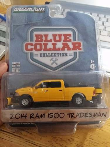 Greenlight - Blue Collar - 2014 Ram 1500 Tradesman - 1:64