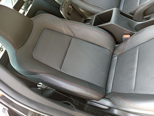 Chevrolet Onix 1.0 Premier Redline At