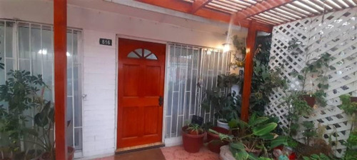 Imagen 2 de 26 de Casa En Venta De 4 Dorm. En La Florida