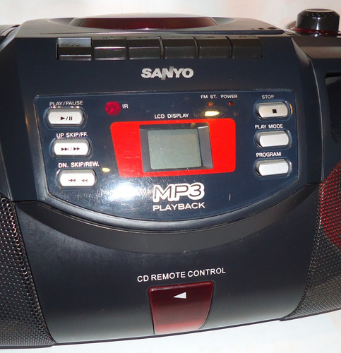 Radiograbador Sanyo Cd Mp3 Casete Radio Am/fm No Envio Negro (Usado)