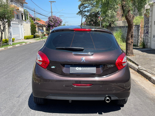 Peugeot 208 1.6 16v Griffe Flex Aut. 5p