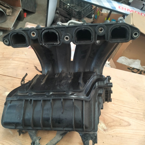 Múltiple De Admisión Bmw 2.0 L4 (2010-2013) Usado 7560234 (Usado)