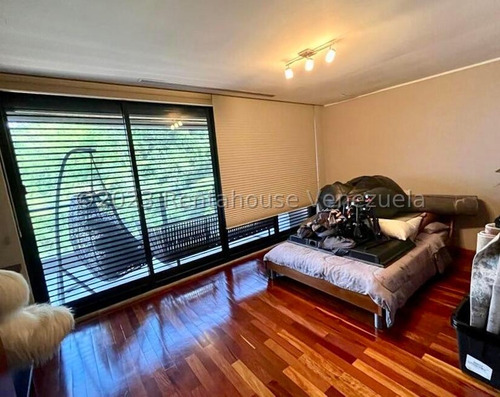 Apartamento Penthouse Con Piscina En Venta En La Lagunita Caracas