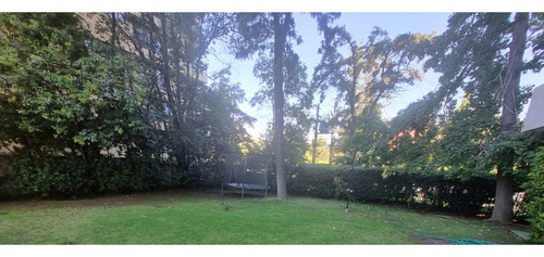 Departamento Frente A Plaza Las Lilas