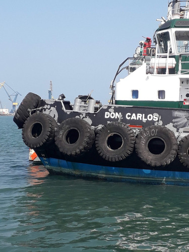 Llantas Para Protección De Barcos Y Muelles.