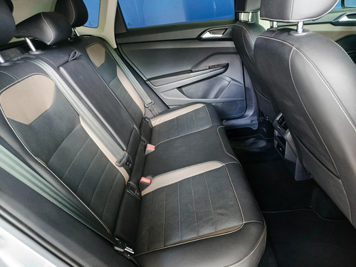 Volkswagen Taos 1.4 Tsi Highline At