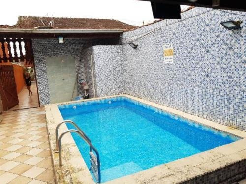 Imagem 3 de 12 de Ótima Casa Em Mongaguá Com Piscina E Quintal - 8212 Npc