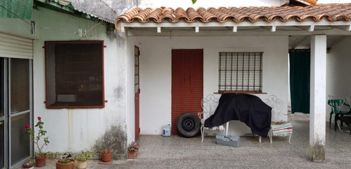 Imagen 18 de 18 de Chalet 3 Ambientes En Bernal Centro Con Depto De 3 Ambintes Al Fondo