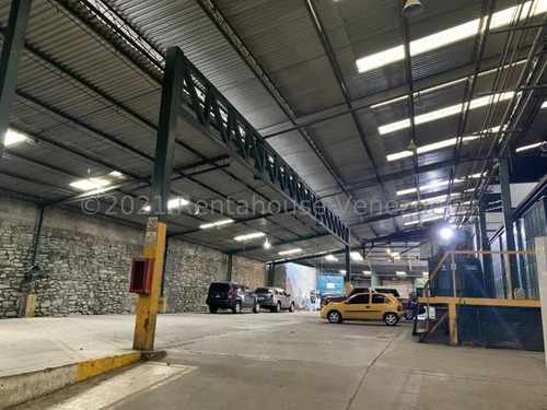 Imagen 2 de 13 de Galpón En Venta 22-4450 Daisbelis Tarazona 0424-2925931