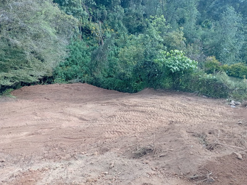 Terreno En Valle De Bravo Casas Viejas