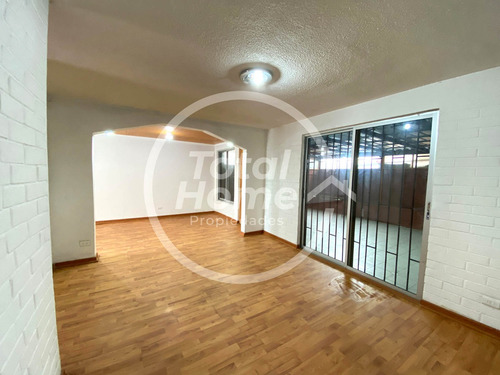 Vendo Casa En Nueva San Martín Con Barros Luco, Maipú