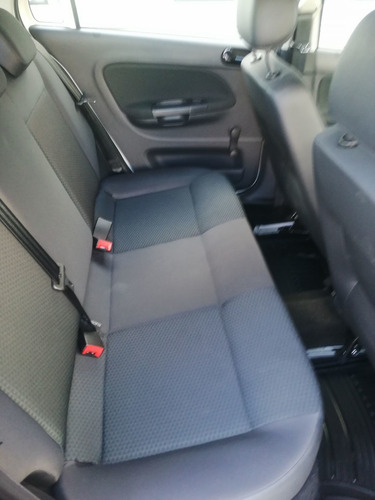 Imagen 12 de 15 de Volkswagen Gol 2020 1.6 Trendline Mt