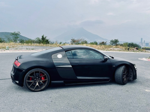 Imagen 8 de 15 de Audi R8 5.3 V10 Coupe Plus S-tronic Dsg