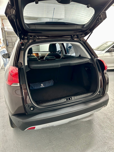 Peugeot 2008 1.6 Feline