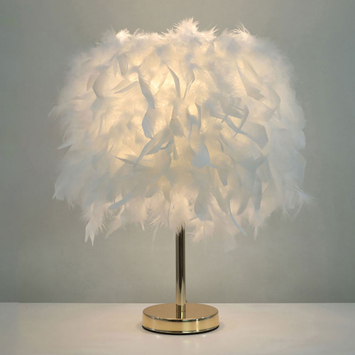 Lámpara De Mesa Decorativa De Plumas Para Recámara