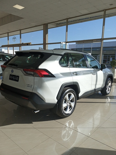 Imagen 2 de 10 de Toyota Rav 4 Hv 2,5 Awd Limited Cvt 4x4 2021 0 Km