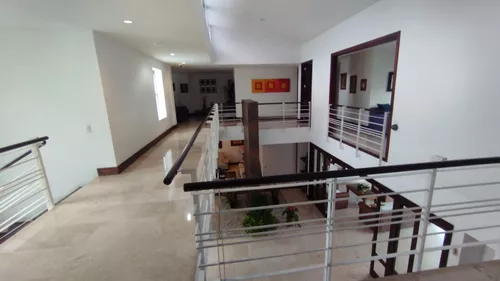 Casa En Venta En Pance. Cod V11497