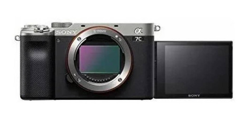 Sony Alpha 7C compacta color plateado