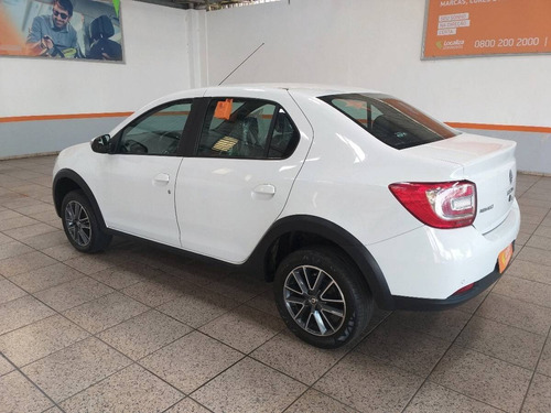 Imagem 4 de 10 de Renault Logan 1.6 16v Sce Flex Intense X-tronic