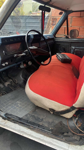 Ford F-100 3.6 Std