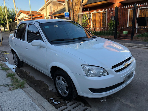 Chevrolet Classic 1.4 Abs Airbag Cierre Alarama, L.cristales