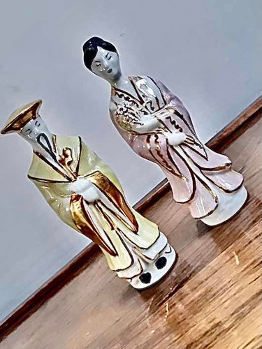 Antiguas Figuras Japonesas De Porcelana