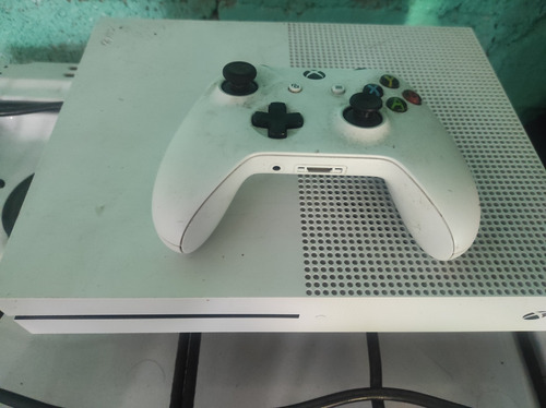 Xbox One S 1tb, Control Inalambrico Mas Pila Recargable