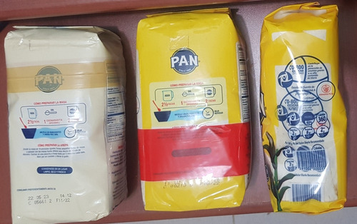 Tres Paquetes Resellados Para Coleccionar.