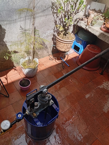 Bomba Manual Para Pruebas Hidraulicas C/ Tanque (Usado)