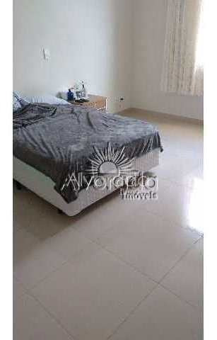 Imagem 24 de 28 de Casa De Condomínio Com 3 Dorms, Loteamento Itatiba Country Club, Itatiba - R$ 1.2 Mi, Cod: Cf006 - Vcf006