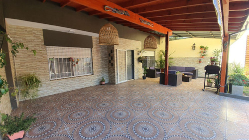 Casa 3 Amb. Reciclada A Nueva