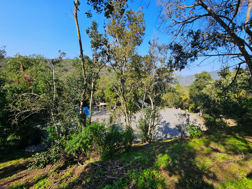 Hermosa Parcela Con Casa, Incluye Piscina, Sauna Y Tinaja.