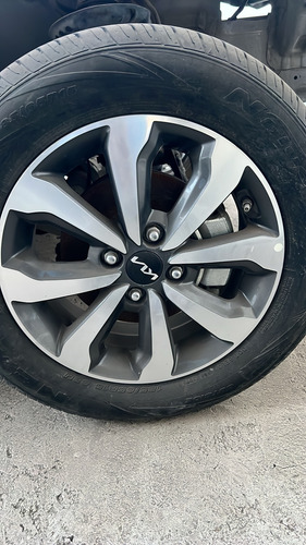 Juego 4 Rines Sin Llanta R15 Kia Río 2023 Gris (Usado)