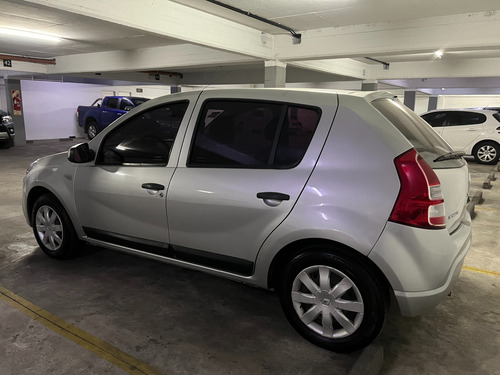 Renault Sandero 1.6 Expression 105cv Abs