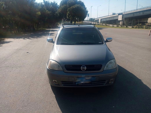 Chevrolet Corsa Sedan 2003 1.8 4p