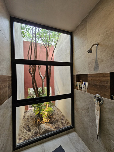 Casa De Una Planta Con Alberca Ubicada Canarias Conkal.