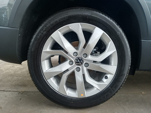 Imagen 12 de 25 de Volkswagen Taos Comfortline Oferta Financiado 0 Km 2023 #28