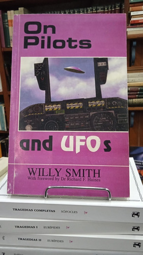 On Pilots And Ufos - Willy Smith