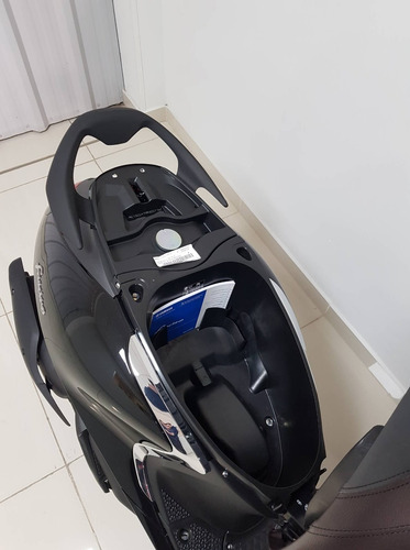 Imagen 6 de 18 de Yamaha Fascino 125cc Scooter En Stock