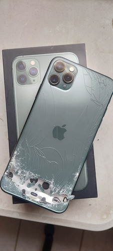 iPhone 11 Pro Max 64 Gb Para Piezas (Usado)