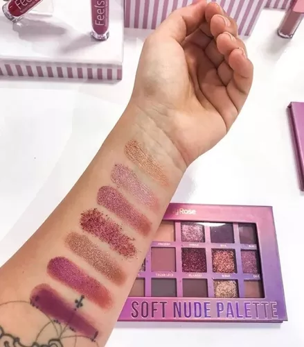 Maquiagem com a paleta Soft Nude da Ruby Rose