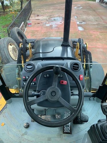 Imagen 12 de 12 de Retroexcavadora Caterpillar 420e