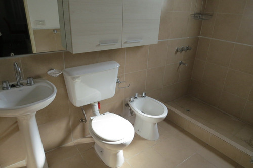 Imagen 10 de 13 de Departamento En Venta En Pinamar , Nueva Zona Duplex. Balcon Parrilla