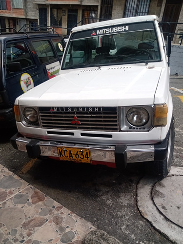 Mitsubishi Montero Campero cabinado