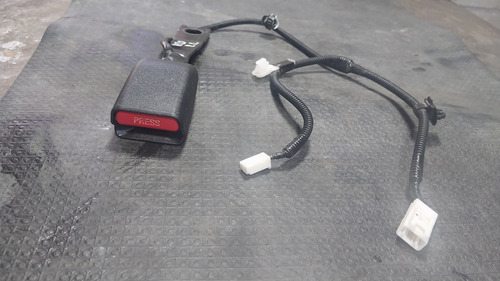 Hebilla Hembra Cinturón Seguridad Del-der Hilux 16/25