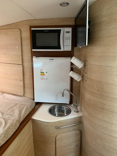 Lancha Real 32 2 X Volvo D3 200 H P