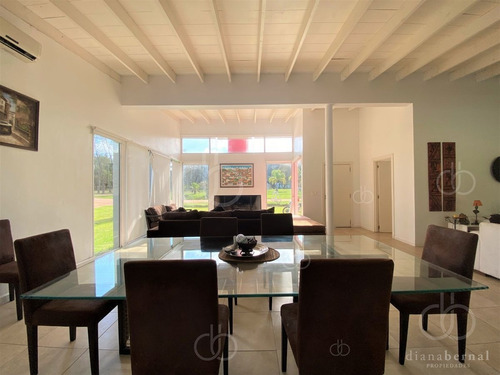 Imagen 24 de 26 de Moderna Casa Con Piscina En Barrio Privado Verde Mora, Punta Del Este