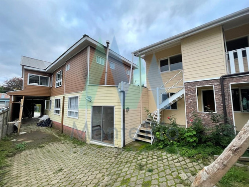 Casa En Arriendo De 9 Dorm. En Valdivia